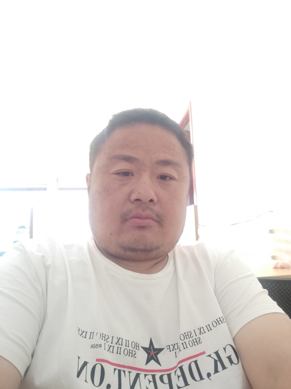 流星隐爱的第一张照片--基督教相亲网