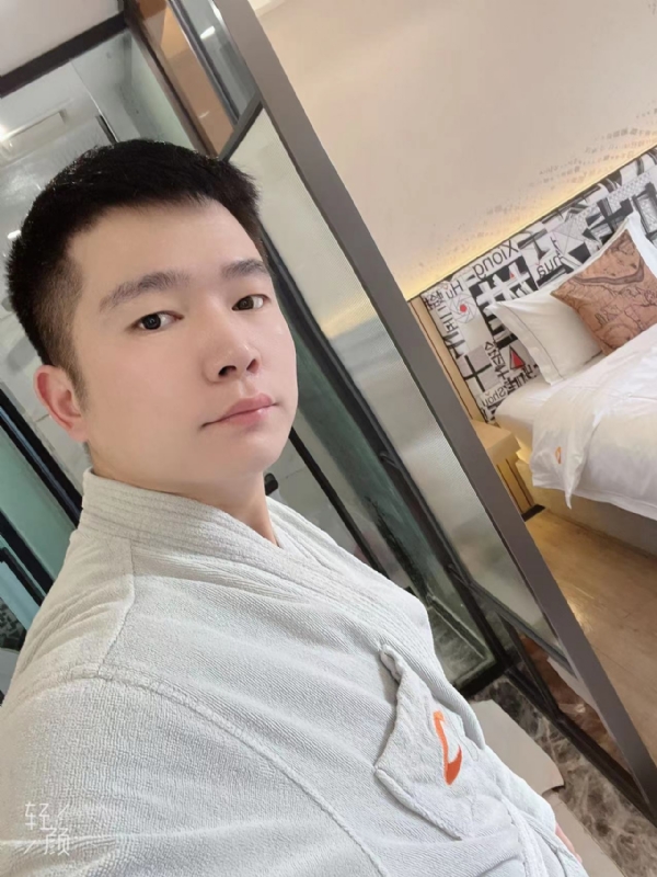 绿帽的第一张照片--基督教相亲网