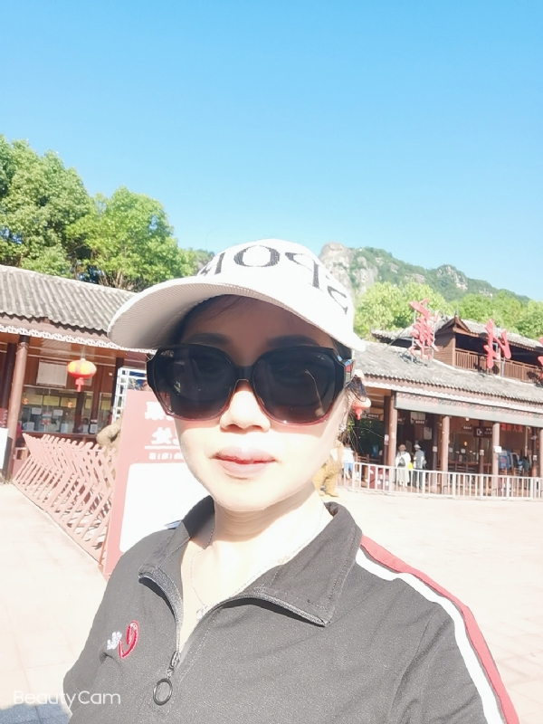 山百合的第一张照片--基督教相亲网