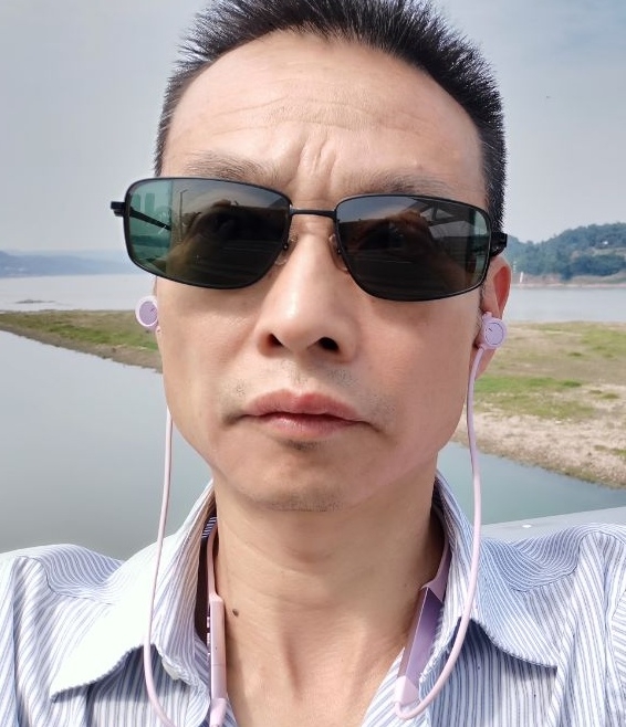 猪哥哥的第二张照片--基督教相亲网