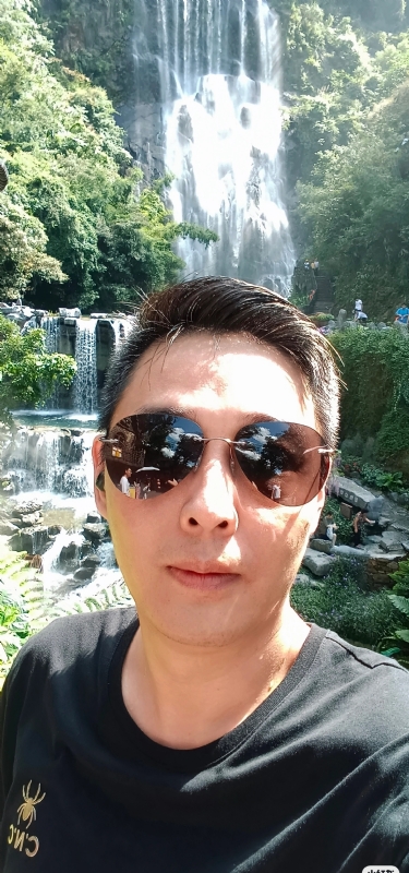 小小帅哥的第一张照片--基督教相亲网