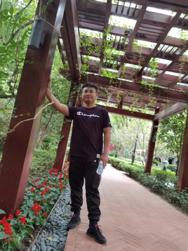 会飞的鱼的第三张照片--基督教相亲网