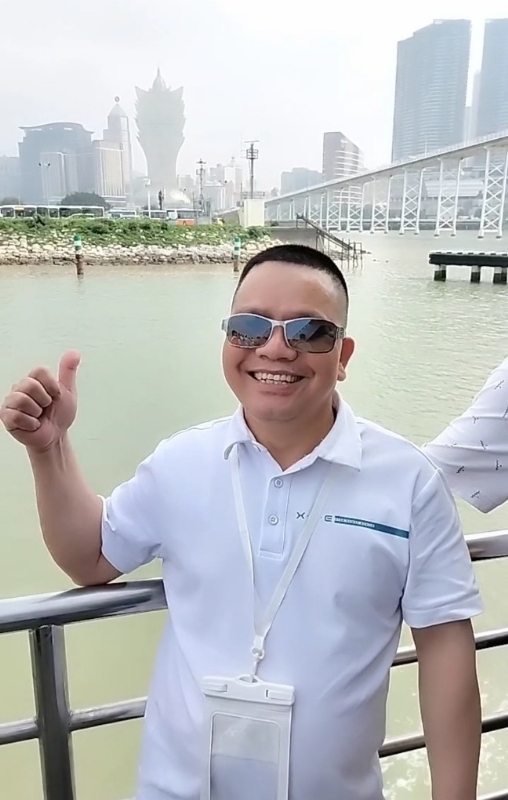 李生的第一张照片--基督教相亲网