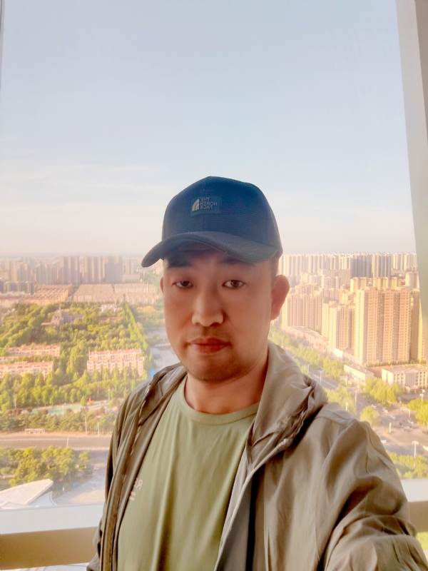 勇攀高峰的第一张照片--基督教相亲网