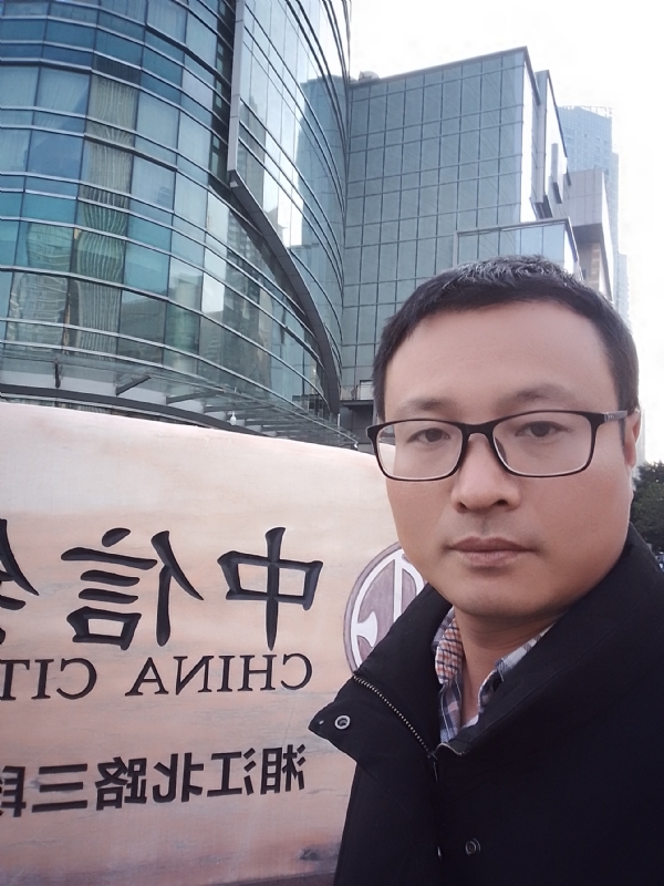 晚秋的第一张照片--基督教相亲网
