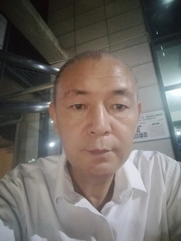 老李的第一张照片--基督教相亲网