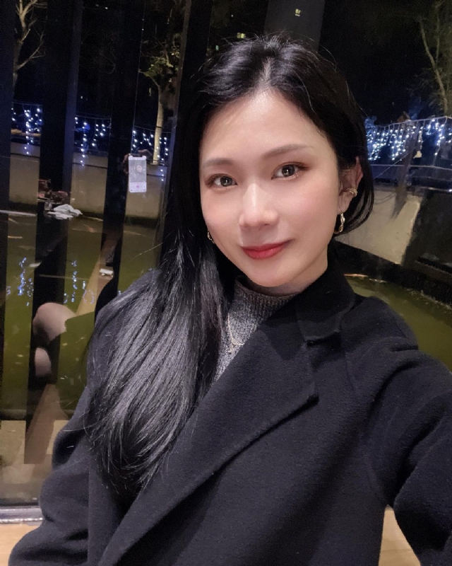 欣欣向荣的第一张照片--基督教相亲网