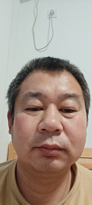 龙万的第一张照片--基督教相亲网