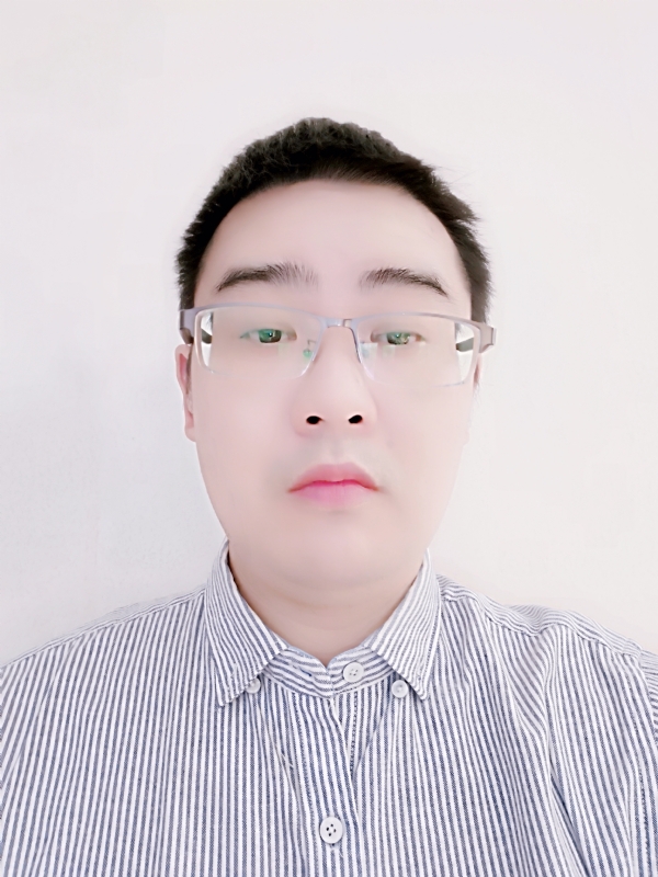 Simon的第一张照片--基督教相亲网