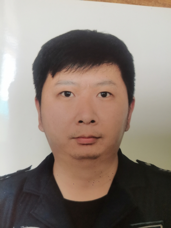 吕嘉的第一张照片--基督教相亲网