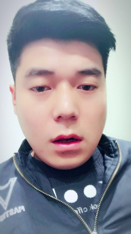风向决定发型的第一张照片--基督教相亲网