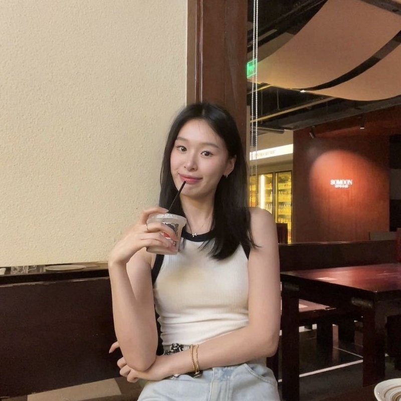 羽毛的第一张照片--基督教相亲网