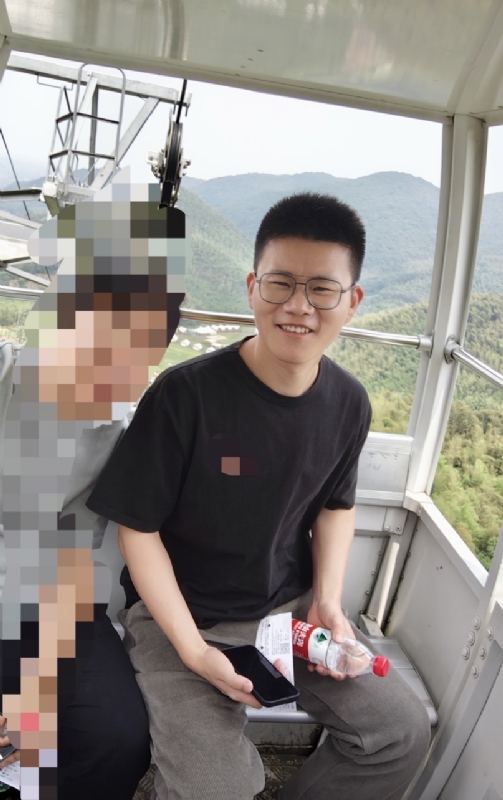 奔奔笨笨的第一张照片--基督教相亲网
