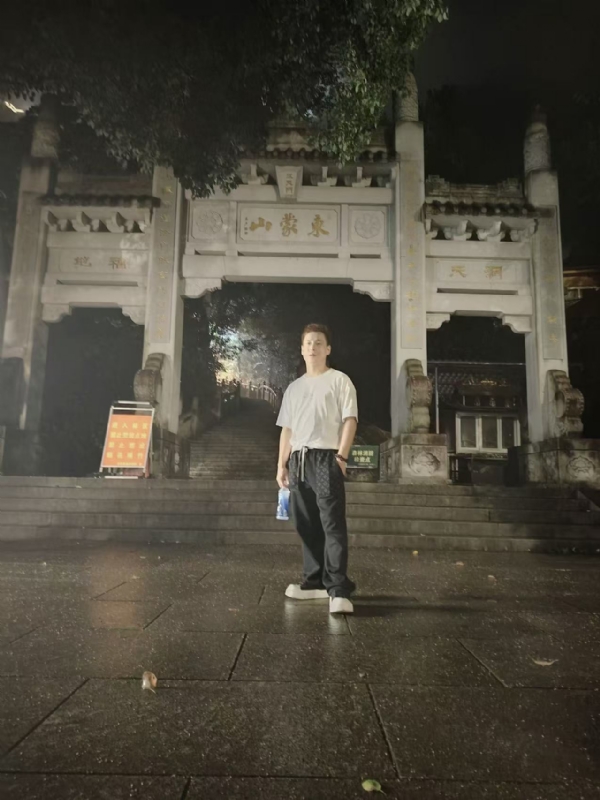 慕晨的第一张照片--基督教相亲网