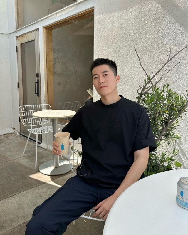 VV的第二张照片--基督教相亲网