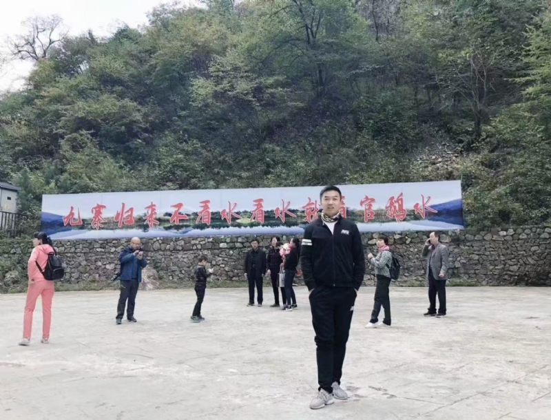 牵手的第一张照片--基督教相亲网