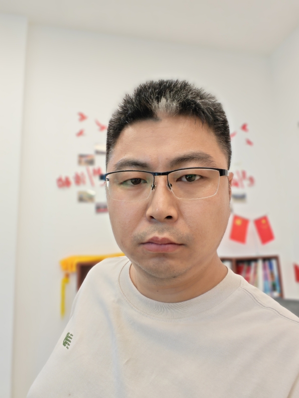 苦海寻舟的第一张照片--基督教相亲网