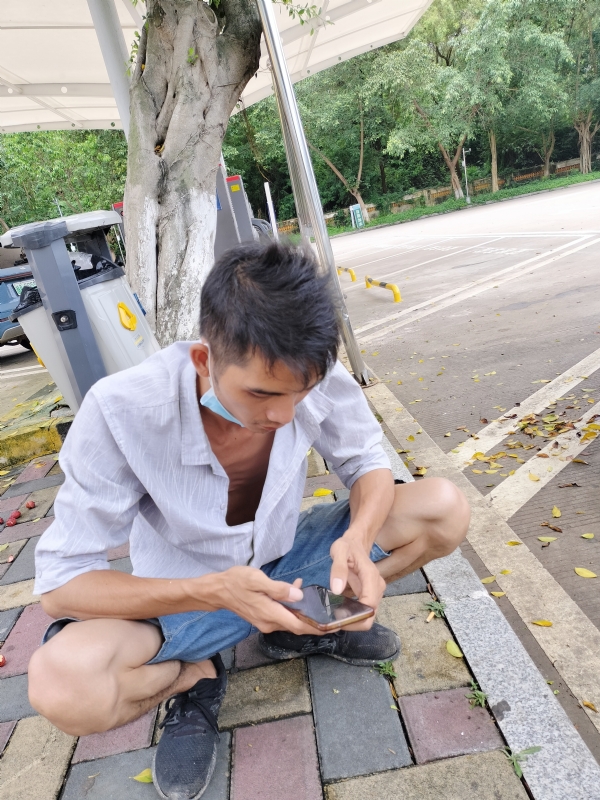 太累了的第一张照片--基督教相亲网