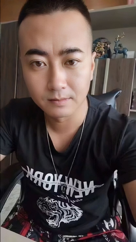 Luck耀的第一张照片--基督教相亲网