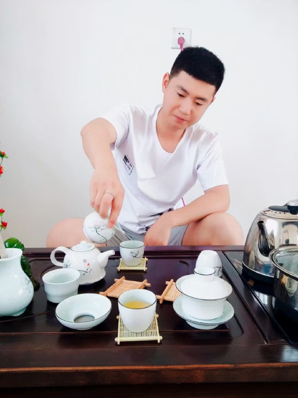 日月的第一张照片--基督教相亲网