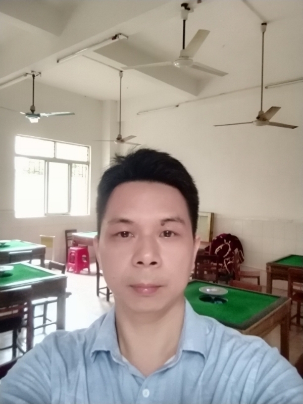 笑对人生的第一张照片--基督教相亲网