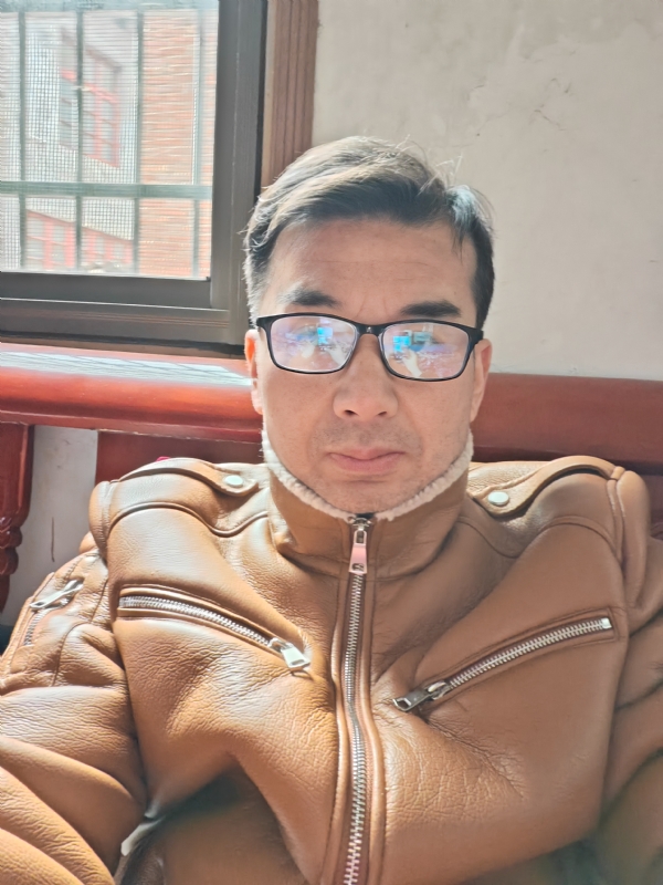 弹簧的第一张照片--基督教相亲网