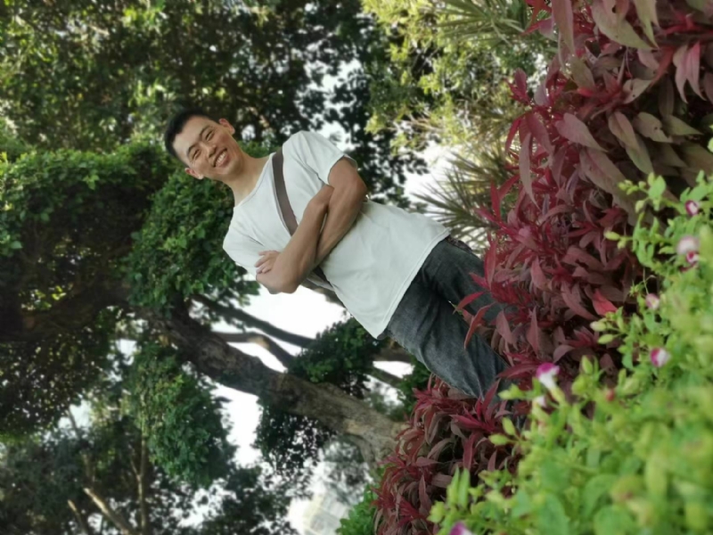 孤狼的第一张照片--基督教相亲网